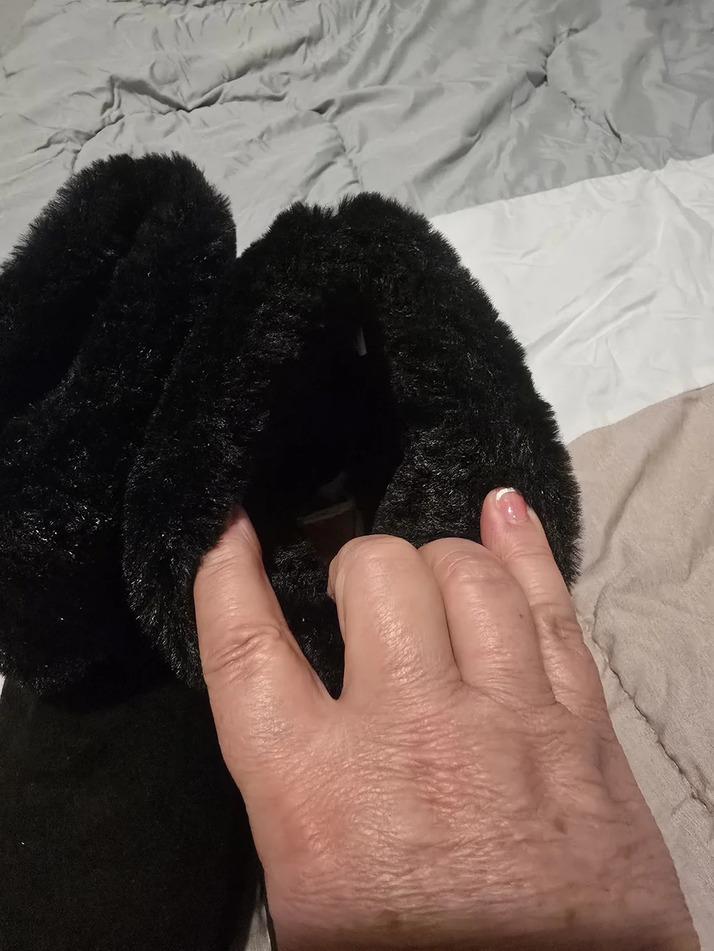 Women's Black Faux Fur Winter Boots